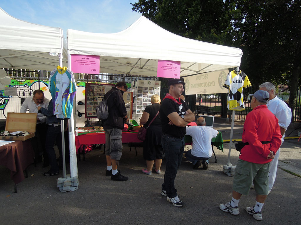 Biennale des Associations - le stand ASCEM-Pelote